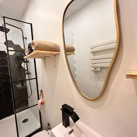 Cosy Close To Train Station, Paris And Cdg Airport Appartement *