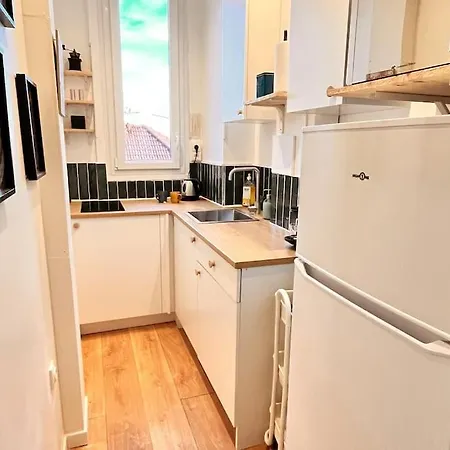 Cosy Close To Train Station, Paris And Cdg Airport