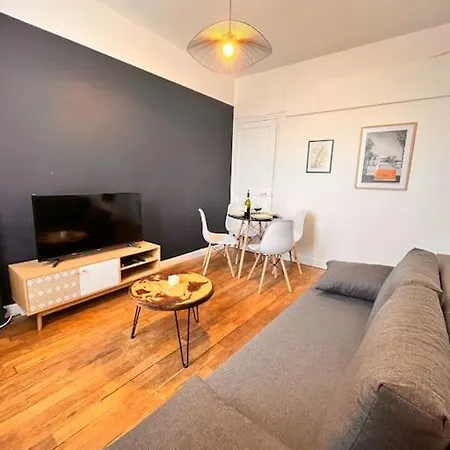 Appartement Cosy Close To Train Station, Paris And Cdg Airport *